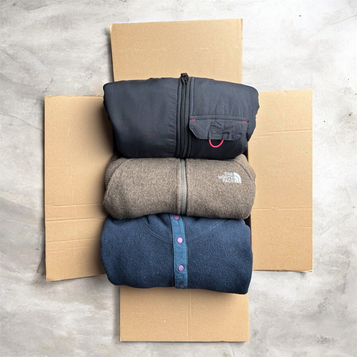 10x Branded Fleece/sweater Resell box